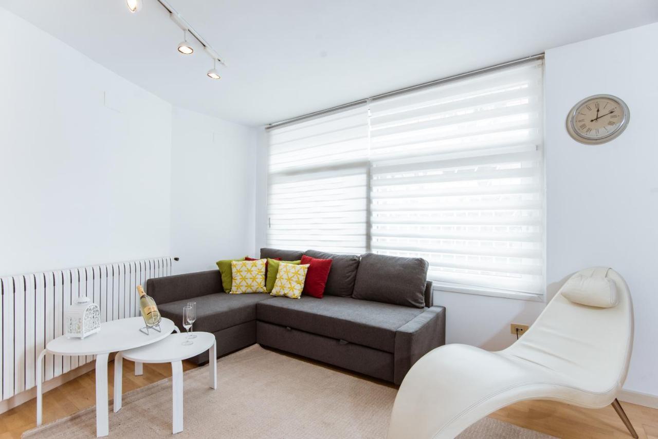 Two Bedroom Townhouse Within 10Min Walk From Beach Барселона Екстериор снимка