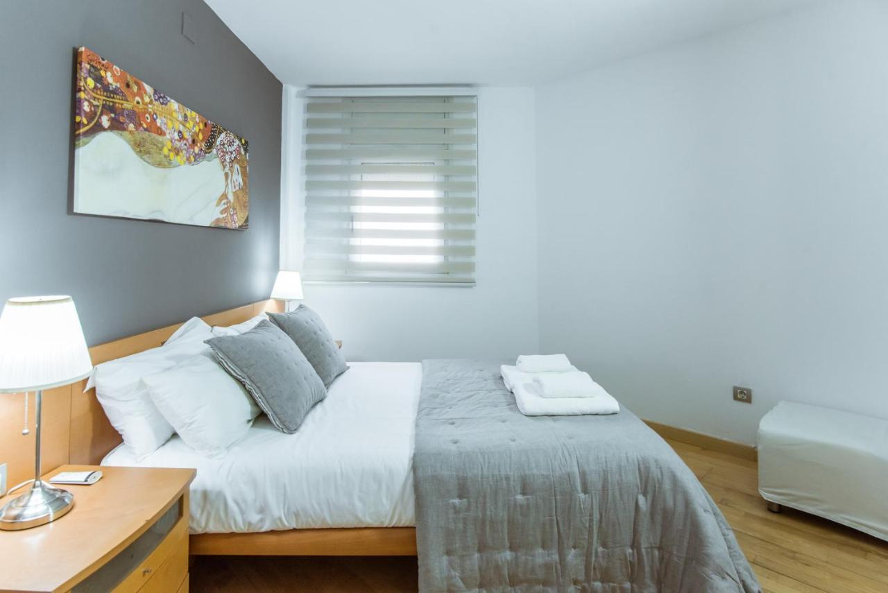 Two Bedroom Townhouse Within 10Min Walk From Beach Барселона Екстериор снимка