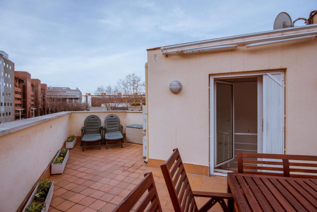 Two Bedroom Townhouse Within 10Min Walk From Beach Барселона Екстериор снимка